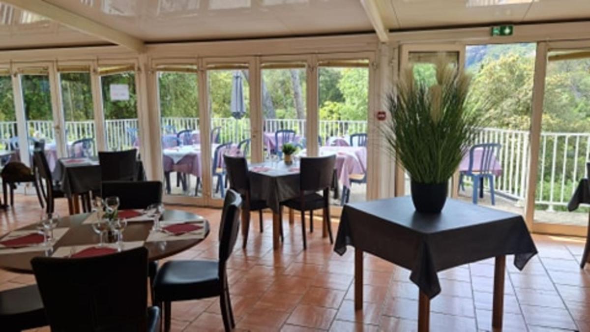 Le Relais Des Lavandins Le Muy Luaran gambar